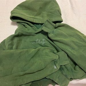 BUNDLE Green Vitality athletic wear